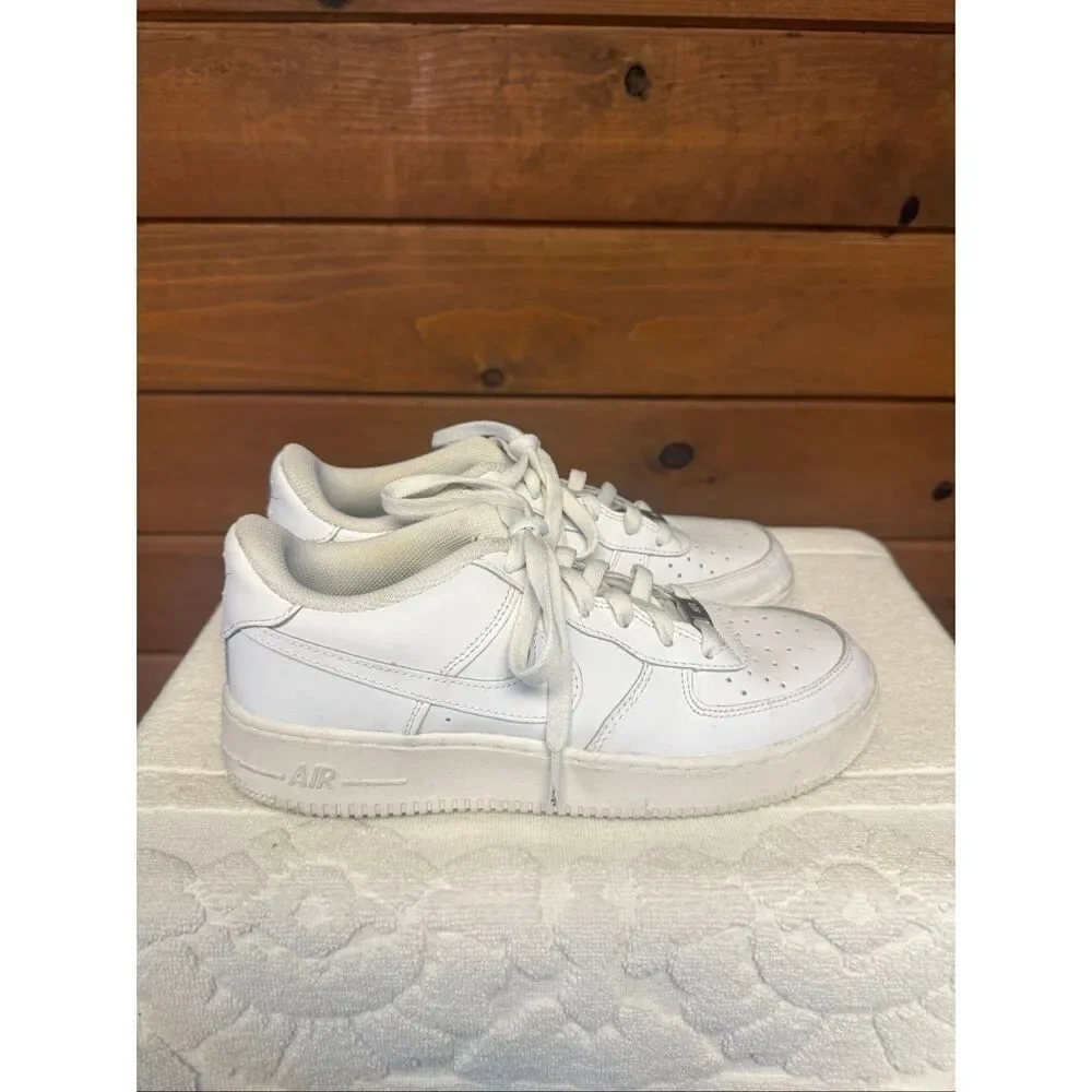 Nike Boys (GS)  Air Force 1 Sz 7 Youth DH2920-111